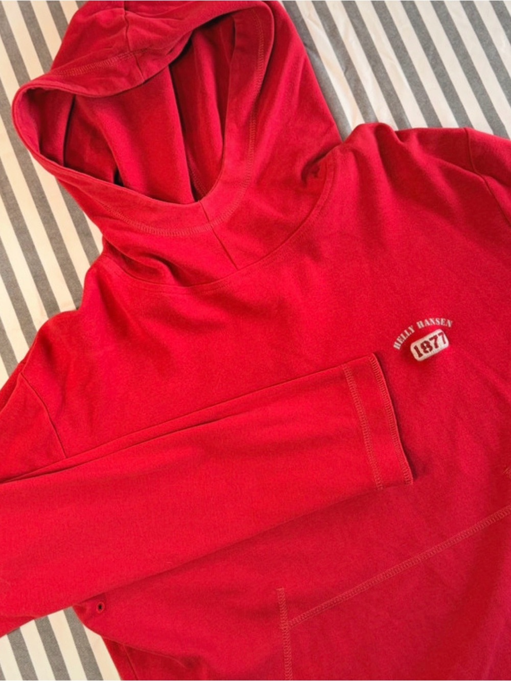 Helly Hansen women's XL red funnel cowl neck hoodie pullover sweatshirt Sweater